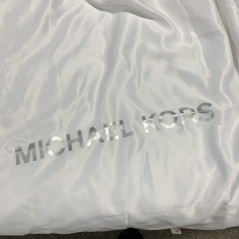 Michael Kors Cooper Leather Backpack 5223‎ - Picture 11 of 13